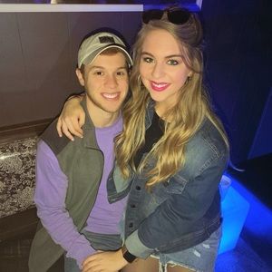 Meet your Posher, Katelyn